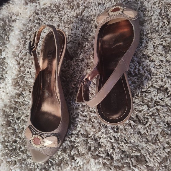 Ellen Tracy Jagger Peep Toe Heels - Picture 2 of 6